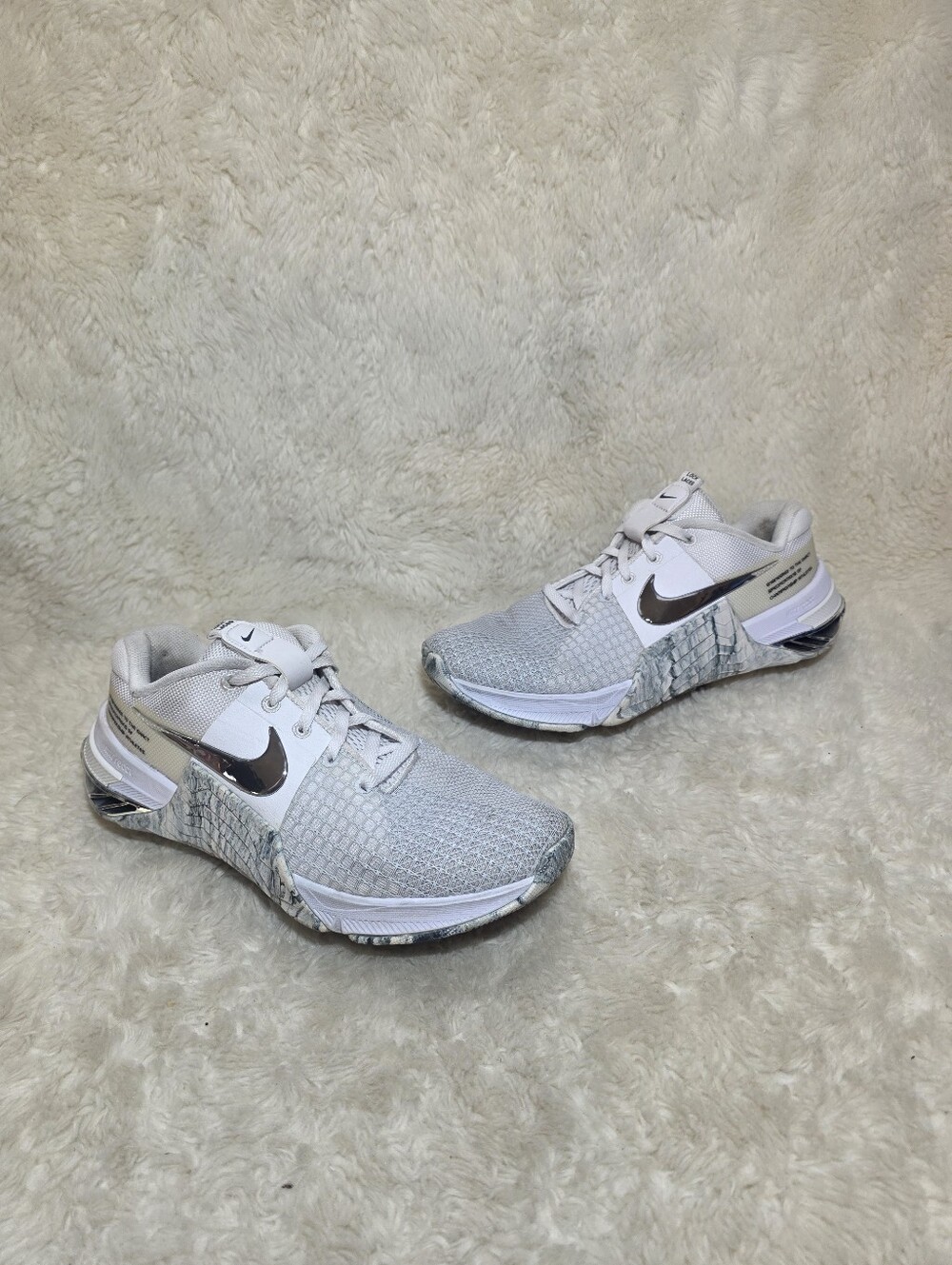 Nike Metcon 8 Training Shoes Wmns White Metallic Silver Marble Gym Sneaker Sz 7